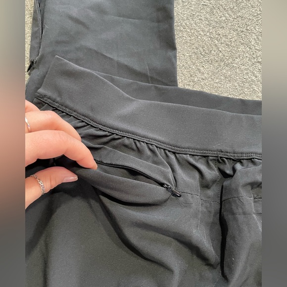 Tommy Bahama Golf Women's Large Pull On Tapered Ankle Pants Black Stretch - Picture 5 of 6